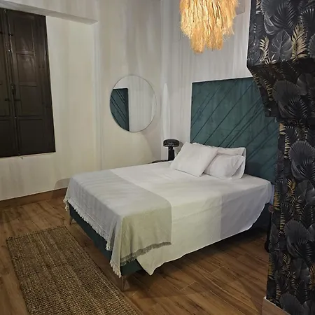 Casa Senorial Piedrachica Гостевой дом Севилья